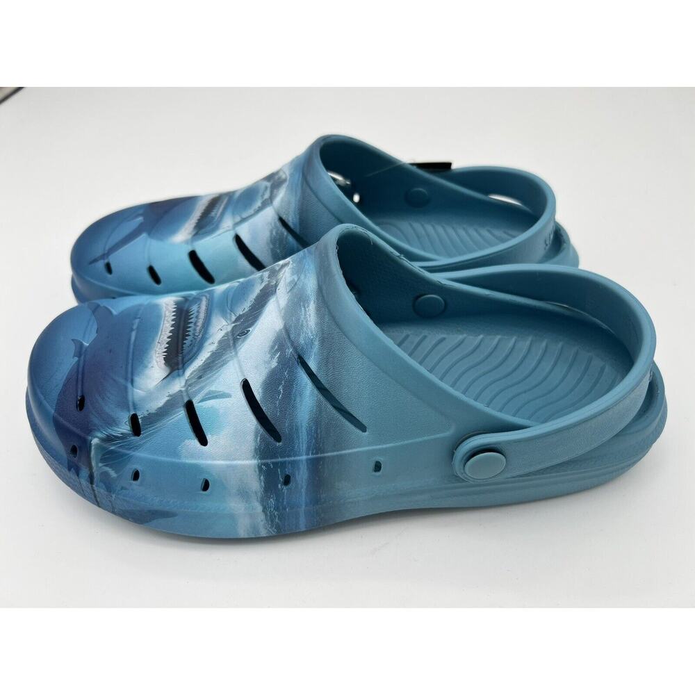 Rugged Shark, Blue Shark clogs,Boys size 6 Washable Floatable Comfortable - Picture 2 of 11